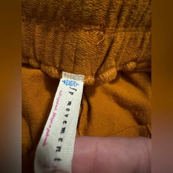 Free People Movement Sunny Skinny Sweatpant Jogger in Gold High Rise - Picture 4 of 7